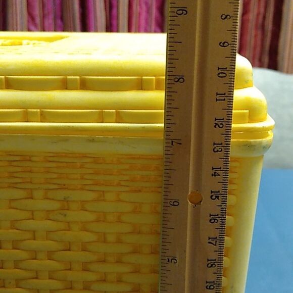 Vintage Yellow Woven Sewing Box Two trays Wil-hold by Wilson Cottagecore - Picture 12 of 13